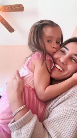 Can’t wait to have my own kids one day ❤️ #velcrobaby 