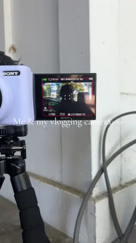 Me 🤝🏾 my youtube camera💕 #youtuber #fypシ #contentcreator #Lifestyle #gossipgirl 