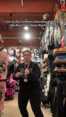 they win the soulmate competition miss me with that summer of like bs #peterick #petekey #mychemicalromance #falloutboy #amazingnewmexicosunset 