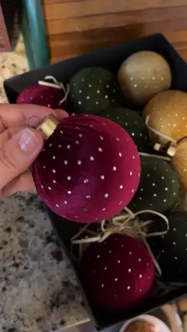 #christmasornaments #vintage #christmas #ornaments #vintagestyle 