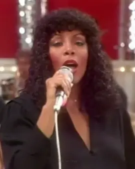 definition of a pop diva #donnasummer #queenofpop #queenofdisco #fyp #foryou