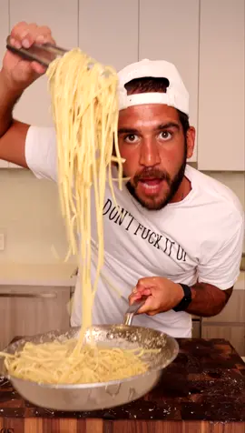 Alfredo 101 🤌🏼 #alfredo #italianfood #pasta #pastatiktok #Recipe 