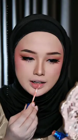 Membalas @alisalathofaah MasyaAllah, sehat selalu kak.. cuma punya secuill ilmu yang bisa aku share ke temen temen, semoga bermanfaat ✨ Kali ini tutor alis termudah sedunia 🤝🏻 #ltpro #ltprospotlightgen #eyebrowtutorial #tutorialalis #alis 