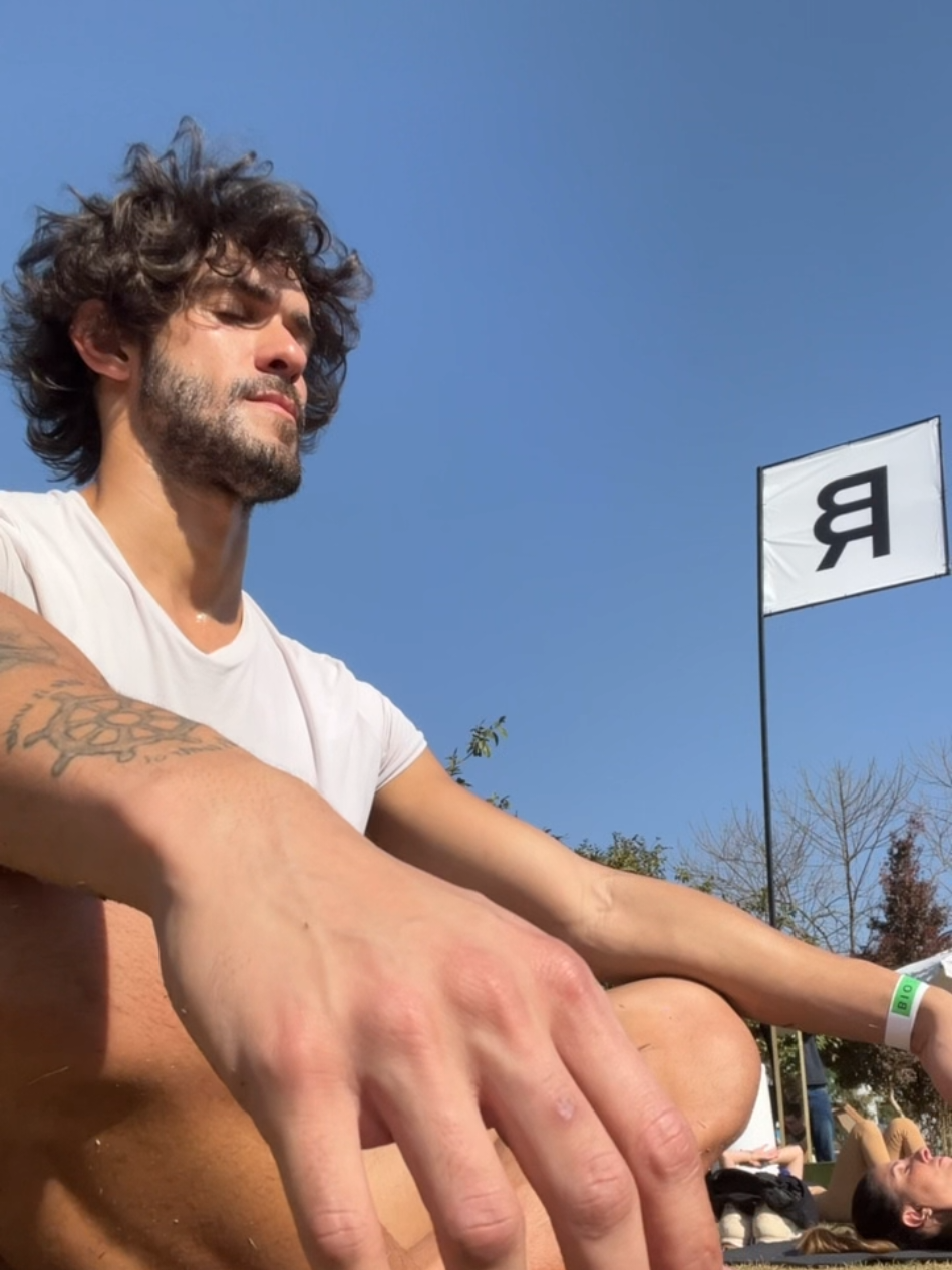 #Yoga 🤝 nature feat @Samuel #biozone #bioritmo #outdoor #fitok