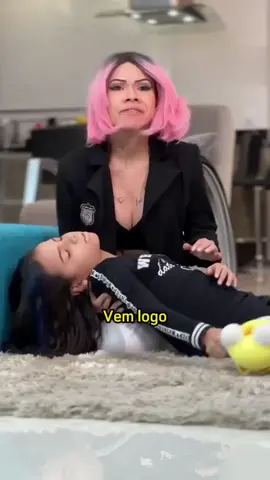 A madrasta tenta se livrar de suas enteadas  pt1 #telekwai #telekwaibrasil #fyp #viral #fy 
