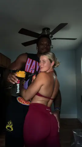 #gym #preworkout #couple 