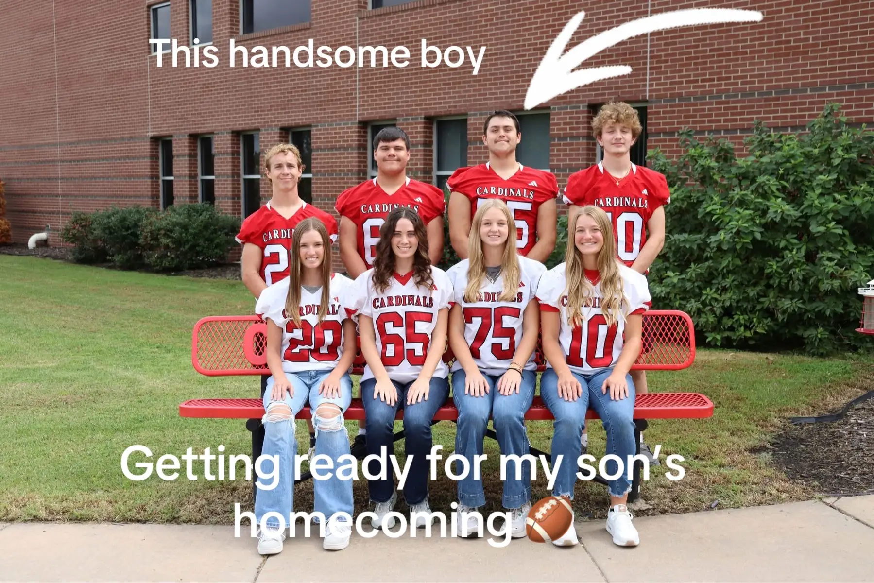 Root for my boy please. He’s a candidate for homecoming king. I’m so proud of him. ❤️ Thank you Roo for my pretty nails. #Homecoming #king #nailart #lasvegas @r_bryntesson 