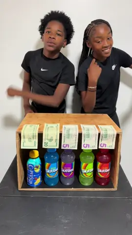 Will Cali or Caliere get the most money 💴 #Siblings #family #challenge #siblingfun #money 