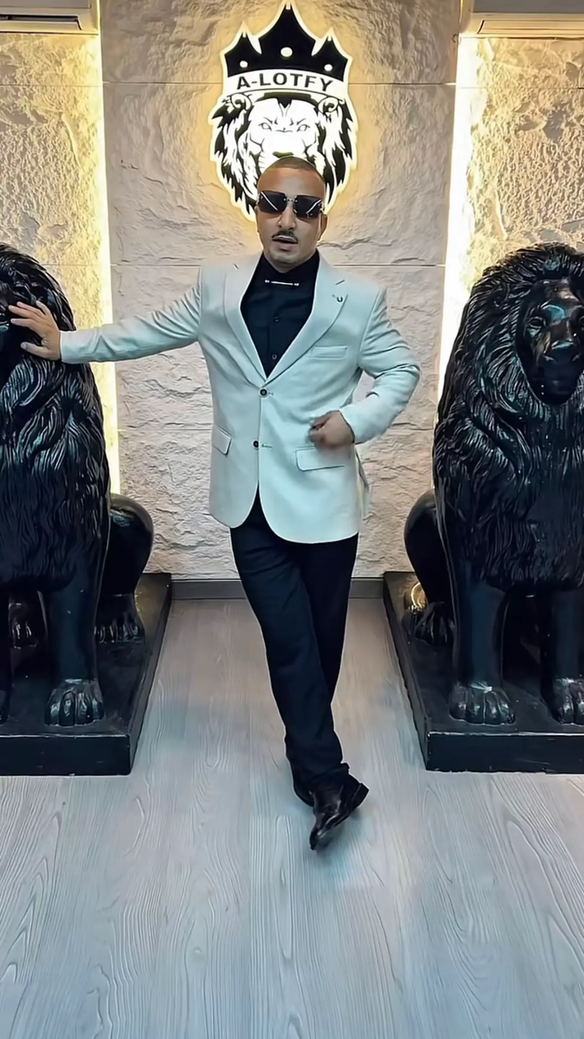 🦁