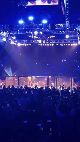 Gilbert Burns vs Khmazat Chimaev walkout ! #UFC #khamzat #gilbertburns #fyp 