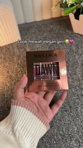 Look mewah elegan cantikk bangett ini!😭💗🫶🏻✨#imploracosmetics #implora #eyeshadow #fyppppppppppppppppppppppp #soundviral 