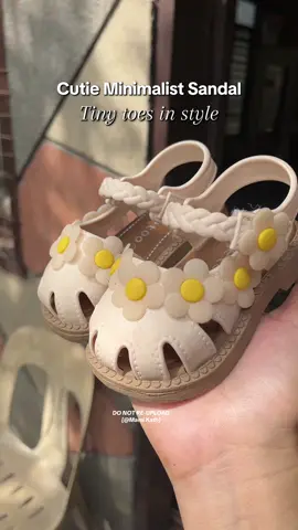 #sandalforbaby #sandalfortoddlergirl #sandalforkids #sandalforkids #brownsandals #minimalistsandalforkids