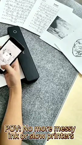 This portable inkless printer is going viral #inklessprinter #portableprinter #thermalprinter #miniprinter #FallFreshness 
