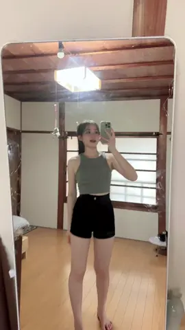 Xin nỗi mọi người em đăng hơi nhiều🤣quay 1 ngày đăng cả tháng ạ😑