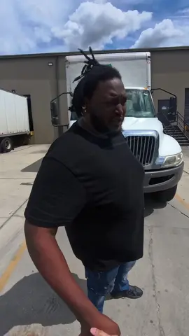 $180 💸💸💸 Unlock 2019 Internacional semi truck🚛 #tiktokbuzzcontest #locksmith #cerrajero #locksmithnearme #locksmithorlando 