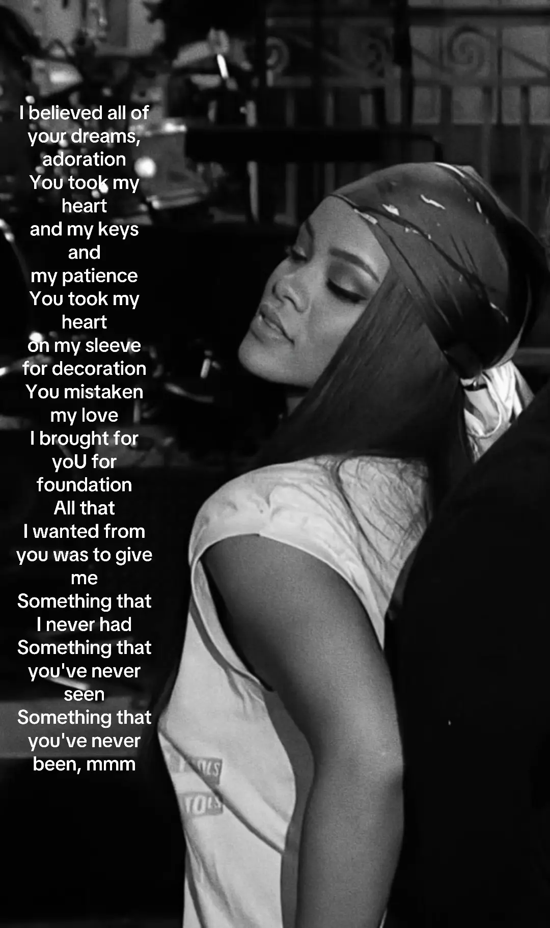 #rihanna #lyrics #foryoupage #fyy #fyp 