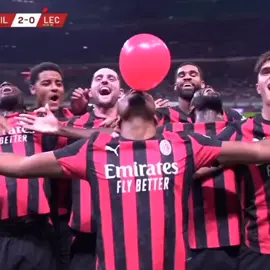 AC Milan Lecce part 3 Bantu dan komen follow akun ini ya guys supaya lebih berkembang dan maju lagi #gasvirallindonggggggg #football #fyp#acmilan1899 #foryoupage❤️❤️. 