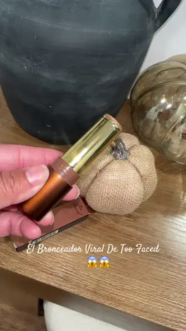 #chocolatesoleilbronzer #creatorsearchinsights #toofaced #toofacedcosmetics #toofacedmakeup 