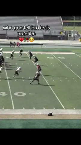 bro clip farmin #fyp #football #footballtiktok #💔 #practice 