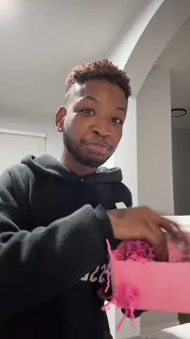 all of these were good, wow!! 🔥🔥🔥 thank you @Sweet Treats | black owned bakery!! #fyp 