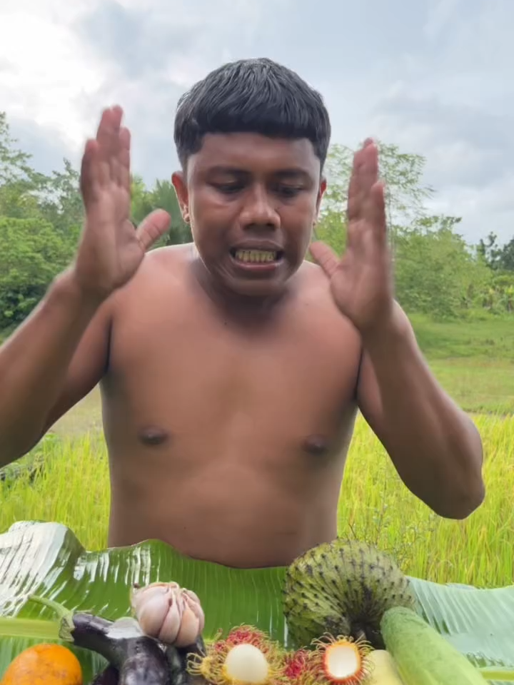 Mukbang | Follow on Facebook: Mulangoton Vlogs #fypシ゚viral🖤tiktok #Foodie #food #fyp #mukbang #entertainment #fypシ
