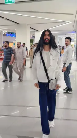 Public reaction #aneesqureshi280 #🤣🤣🤣 