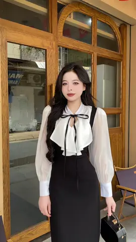 Váy thiết kế cổ bèo phối tơ dài tay, dáng bút chì xuông sang chảnh #vaythietke #damxinh #vayxinhmoingay🎀 #OOTD #Evii 