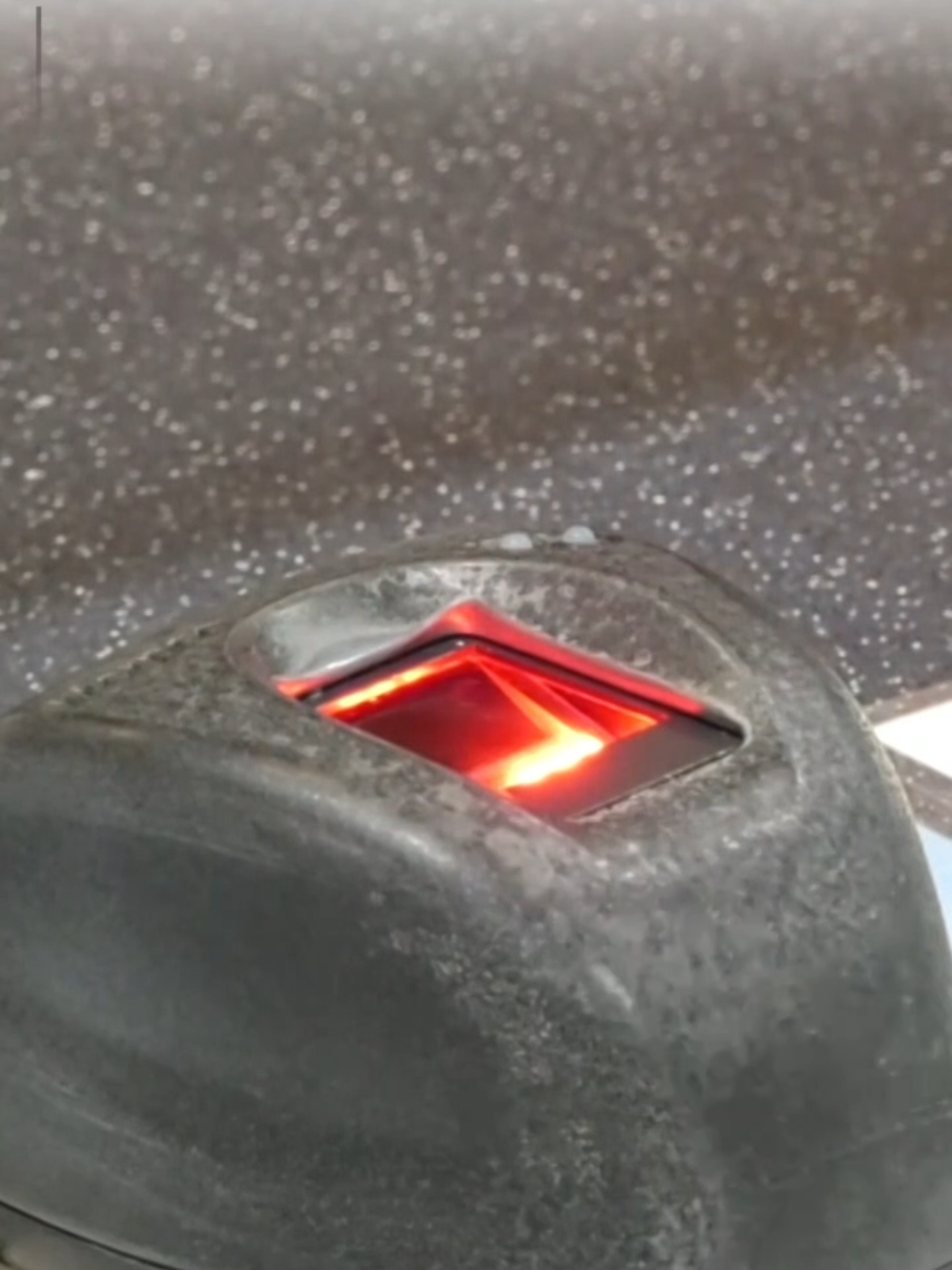 Pastikan MyKad berfungsi, mudahkan terima bantuan subsidi bersasar. 'Malaysia MADANI, Rakyat Disantuni' 'Yang sahih di RTM' #RTM #BeritaRTM #MalaysiaMadani #TaatSetia #BersamaMALAYSIAKU #RancakkanMADANI #MADANIBekerja  #BudiMadaniRON95 #ManfaatRakyat