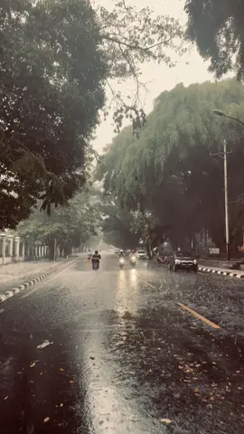 when rain in ternate