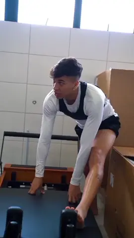 gente esse homem SLK🫦😶‍🌫️ corre aqui KAIO  JORGE @Kaio Jorge ELE CURTIU🤯