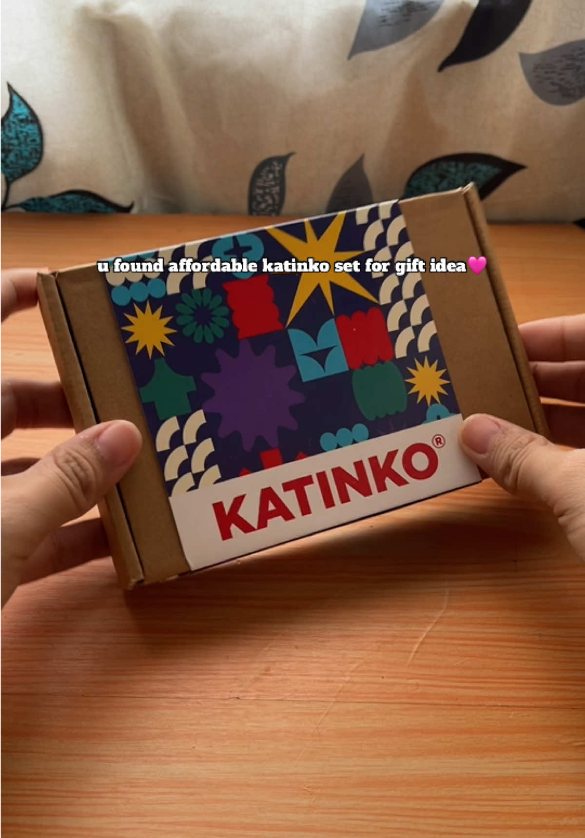 “Katinko Mini Gift Set 💚 Kompleto sa inhaler, ointment at roll-on — kaya ready ka for everyday needs. Perfect pang-regalo o pang-personal use!” #Katinko #MiniGiftSet #katinkoset #giftidea 