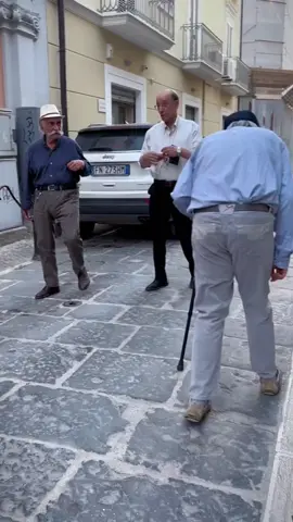 Funny prank. Can’t help but laugh 😂 #funny #prank #funnyy #scared #happy #funnyvideos #funnyy 
