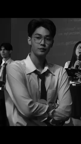 M ê mê 🤩.    #dew #dewjirawat #dewjsu #xuhuongtiktok #xuhuongdima 