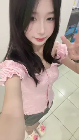 Outfit check kiểu mới =)))#xh 