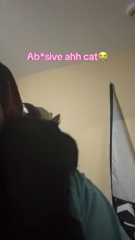 We do this everyday😭She only gets mad if I’m talking to my phone #fyp #cats #catsoftiktok 