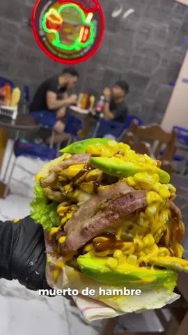 Las más ricas hamburguesas están listas para conquistarte. Las consigues en MonstruoBurgerCCS. Ven y prueba la próxima que te haga sonreír. 🍔🔥  #MonstruoBurgerCCS #HamburguesasRicas #BurgerLovers