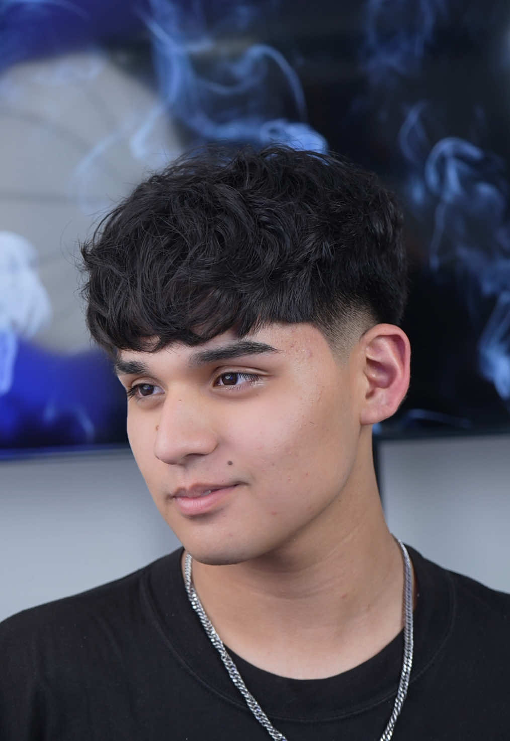 Low fade+semiondulación 💈 @Brigitte #semiondulacion #ondulaciónpermanente #lowfade #barberiaslima #miraflores_lima_peru 