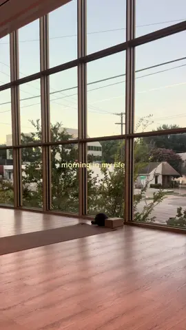 @krasabeautystudio.dallas  Russian manicure for my Dallas girls 💅🏻🩷✨ #dallas