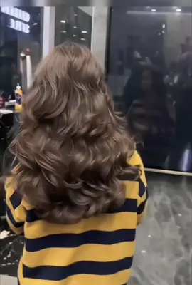 Kiểu tóc này vừa hợp đi làm công sở, vừa hợp đi chơi cuối tuần #uốntóc #xoănthượnghải #fyp #xuhuongtiktok #trending 