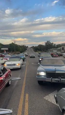 It’s a Texas thing 🤘🏼  #swang #swangas #slab #houston #austin #texas #slimthug #lilkeke #htown 