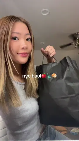 love nyc  #fyp #haul #nyc #brandymelville #brandymelvillehaul 