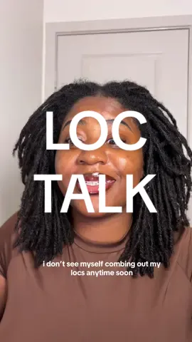 what would make you comb out your locs ??? #loctalk #loccommunity #estylocs #locdin #locs 