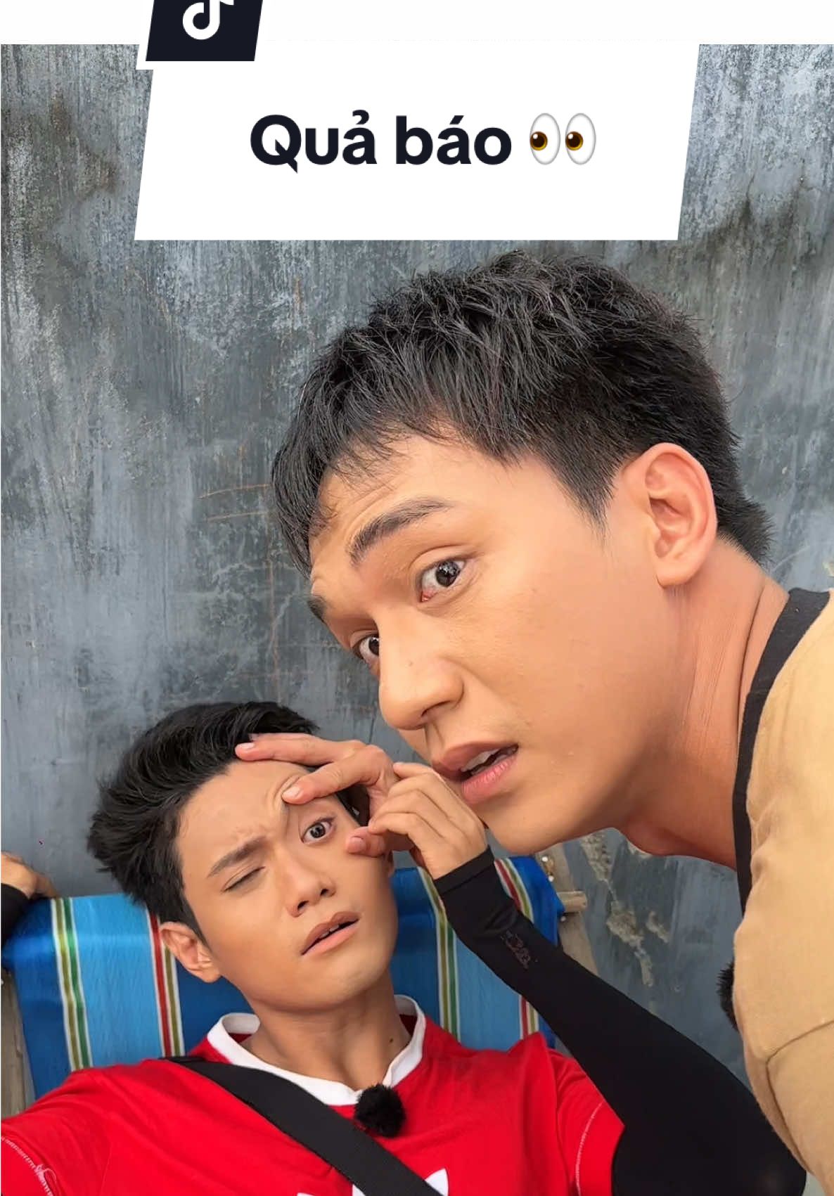 Chơi cái trò gì rất hỗn, mấy anh chị kia hiền chứ anh thì không nha @Đình Khang 🙂 #donhathoang 