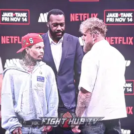 Gervonta Davis PUSHES Jake Paul in Miami Faceoff! #jakepaul #gervontadavis #Boxing #miamibeach #knockout 