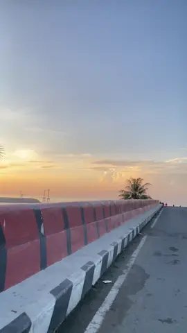 Versi pagi hari😮😲 #fyp #pantai #pangandaran #pantaipangandaran #jembatanmerah 