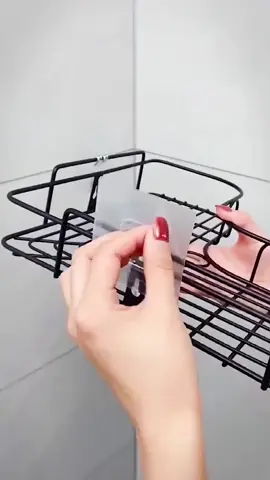 ✨🚿 Organize seu banheiro com estilo! 🔥 Kit 2 Suportes Porta Shampoo de Metal com adesivo – sem furar a parede! 👉 De R$19,90 por apenas R$11,36 🤑 🛒 Garanta já o seu na Shopee: https://s.shopee.com.br/4LADoyC1qU