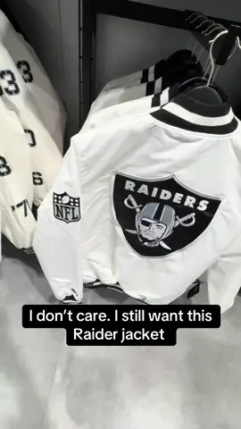 If its Raiders, I want it #raiders #raidernation #raiderfans #lasvegasraiders #RN4l @Las Vegas Raiders 