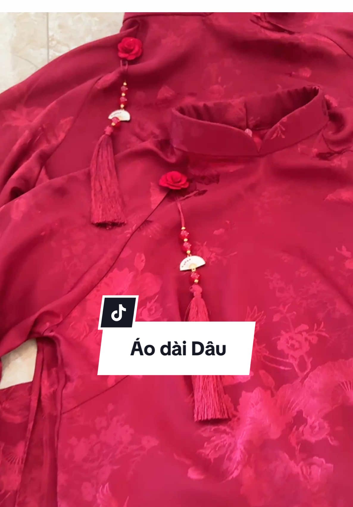 Xinh quá ạ ❤️mong tới tay khách luôn ưu ái em#aodai #aodaitruyenthong #aodaicuoi #aodaibigsize #vairal 