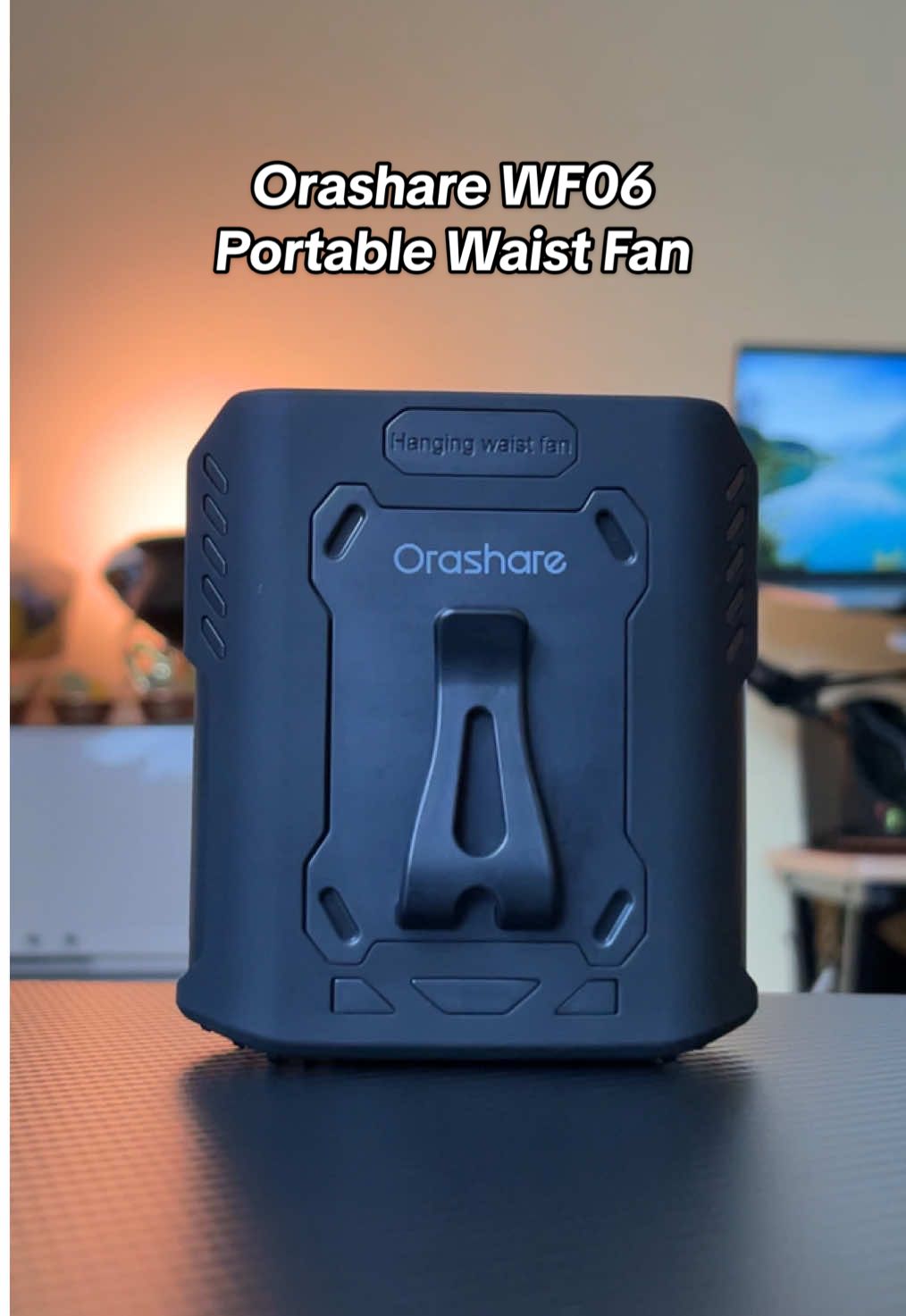 Sa Pilipinas kahit tag ulan na ang init pa din kaya dapat meron ka nitong  Orashare WF06 Portable Waist Fan Features : ✅ 6000mah ✅ 12 hours use ✅ Strong Wind ✅ 5 wind Speed ✅ Flashlight ✅ With Clip & Lanyard Maganda gamitin sa work, sa school or kahit nag chichill ka lang at naiinitan ka pwede ito. Plus affordable lang at budget friendly kaya order ka na! #waistfan #orashare #coolingtips #minifan #portablefan 