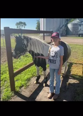 Harper Tesch is one of our pony pros for 2025! She is sharing her horsemanship tips she uses for her pony!  #performanceponycompany #ponypro2025 #fypシ #hardworkpaysoff #favoritepartofrodeo 